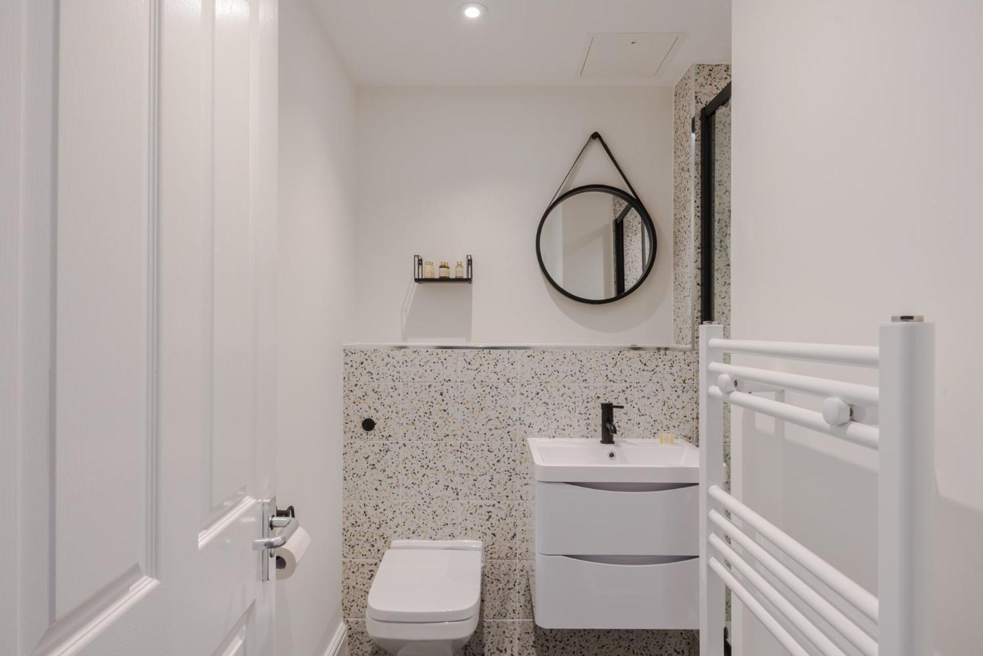 The Vanity Affair - Fitzrovia London Exterior photo